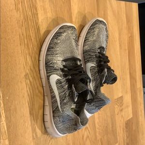 Nike Fly Knit sneakers